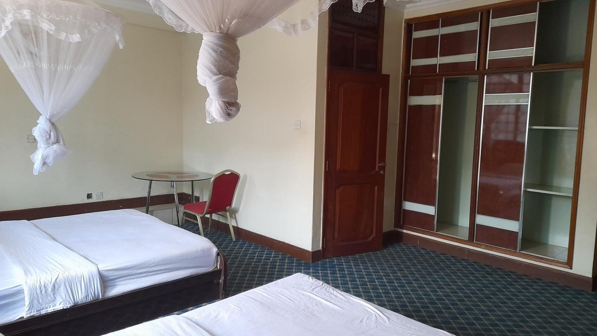 New Jbk Hotel Kampala Dış mekan fotoğraf