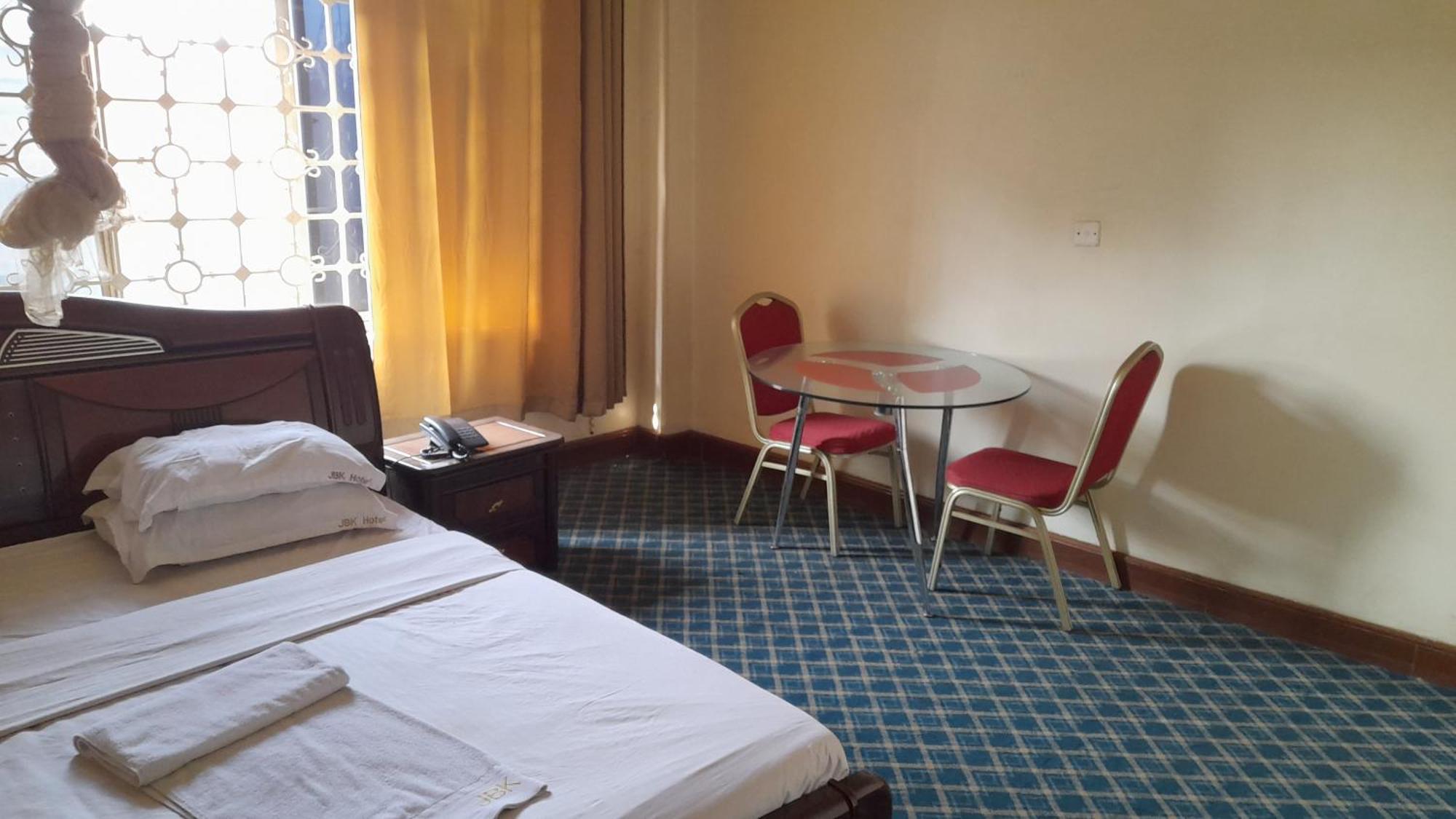 New Jbk Hotel Kampala Dış mekan fotoğraf