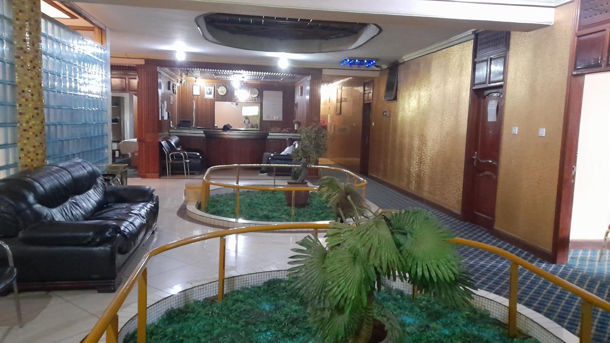 New Jbk Hotel Kampala Dış mekan fotoğraf