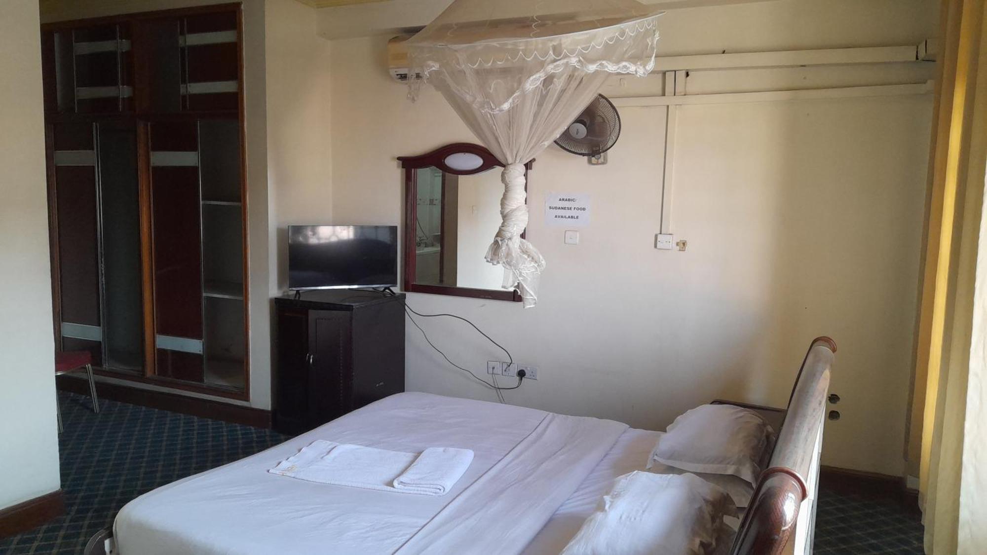 New Jbk Hotel Kampala Dış mekan fotoğraf