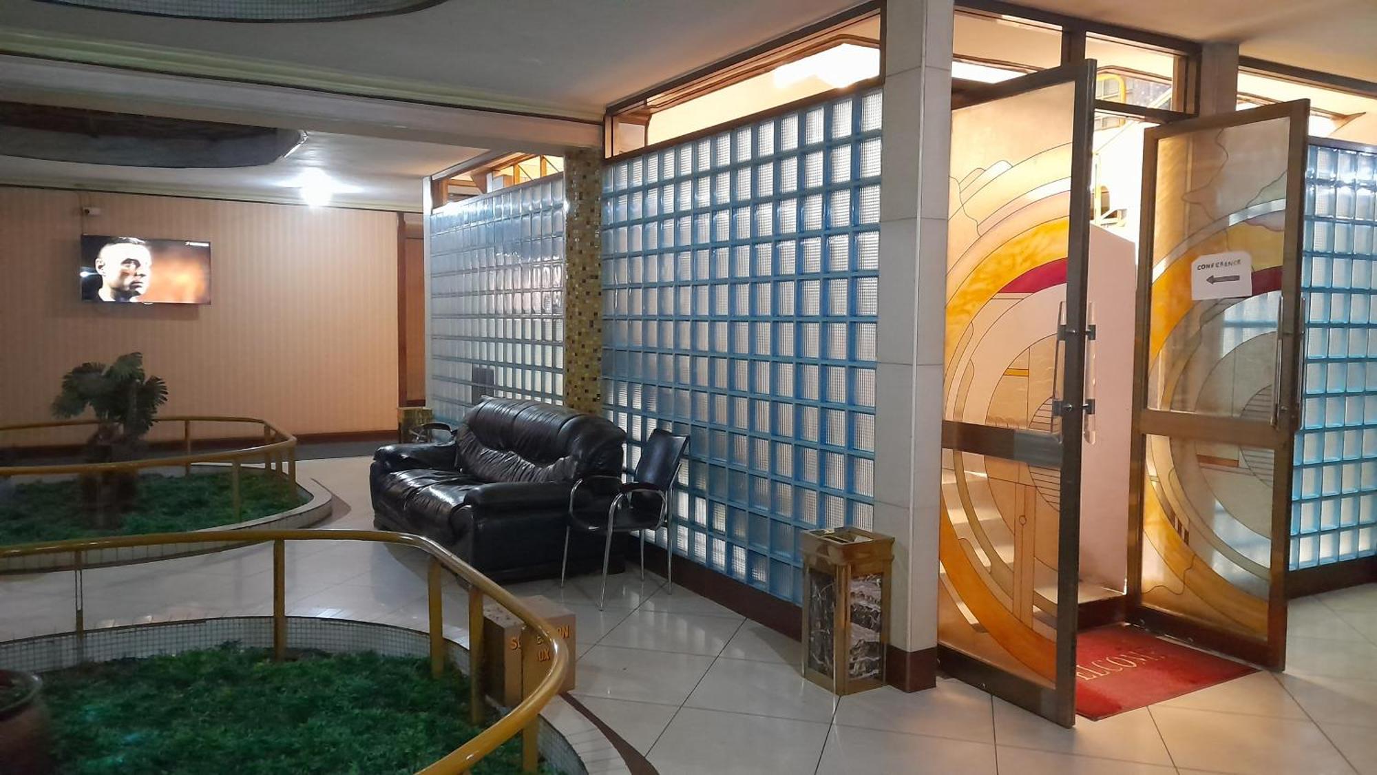 New Jbk Hotel Kampala Dış mekan fotoğraf